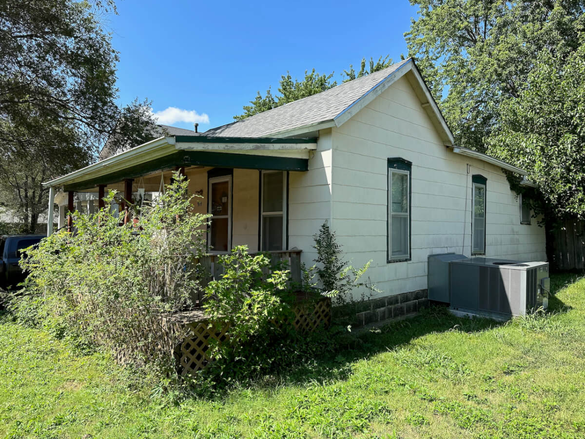 919 N. Denver St., El Dorado, KS 67042 Online Only Real Estate