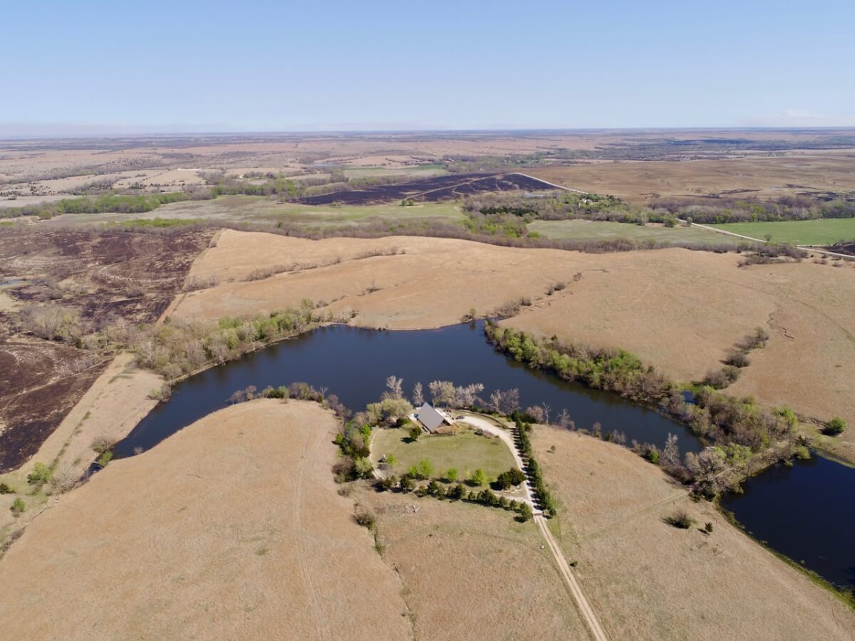Kansas Flint Hills Cabin & Lake For Sale Sundgren Realty Inc