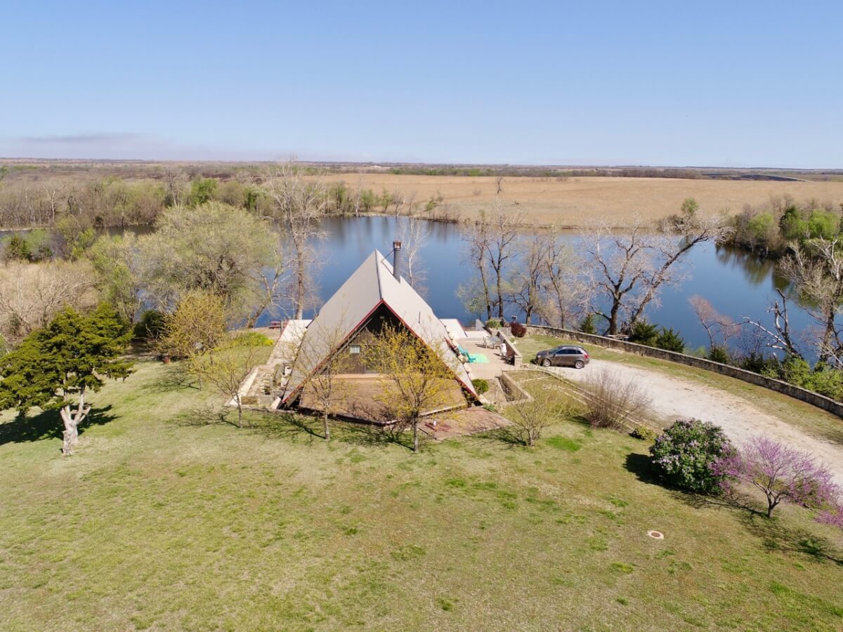 Kansas Flint Hills Cabin & Lake For Sale Sundgren Realty Inc