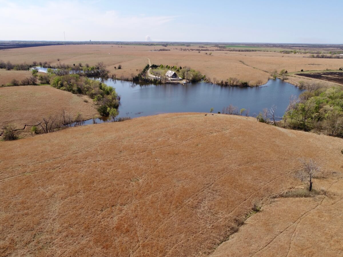 Kansas Flint Hills Cabin & Lake For Sale Sundgren Realty Inc