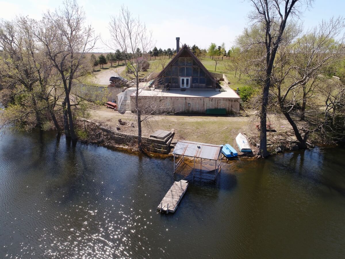 Kansas Flint Hills Cabin & Lake For Sale Sundgren Realty Inc