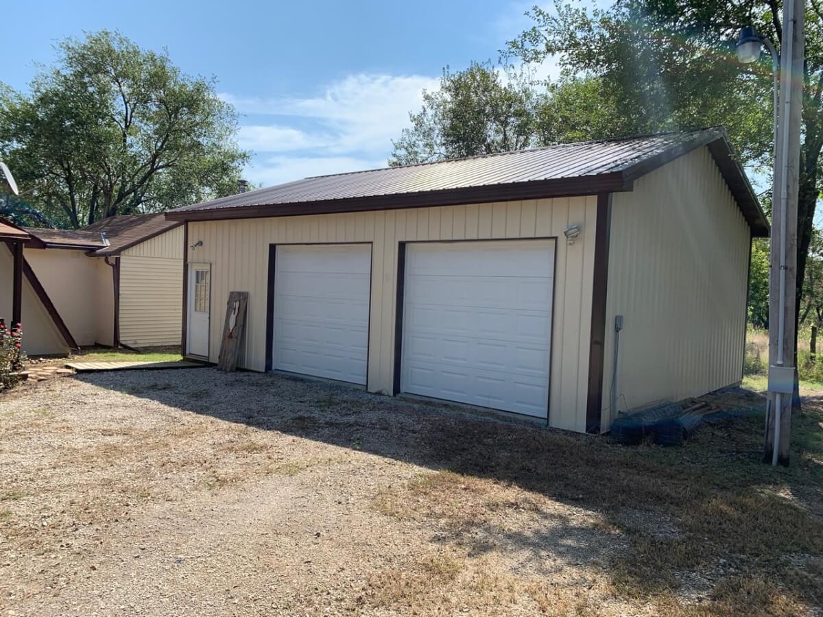 AFrame Hunting Cabin & LandGreenwood County Kansas Sundgren Realty Inc
